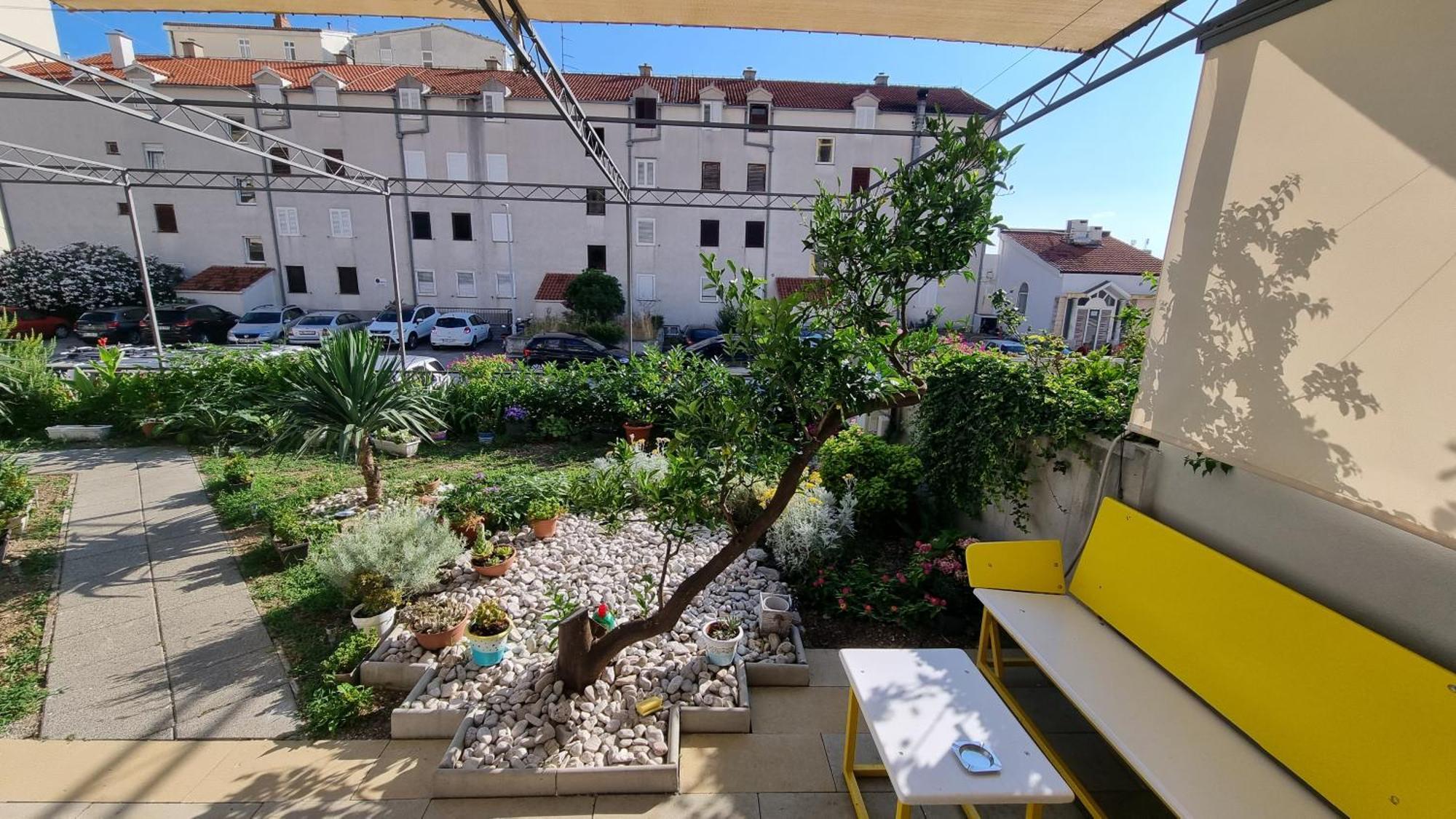 Apartman Naranca- With 2 Bedrooms Makarska Eksteriør billede